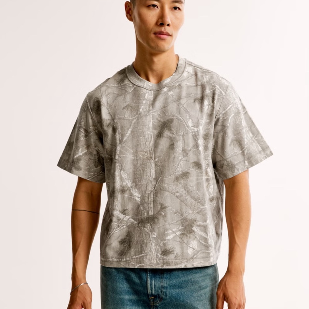 Abercrombie & Fitch Premium Heavyweight Cropped Tee Feather Gray Camo Size Large